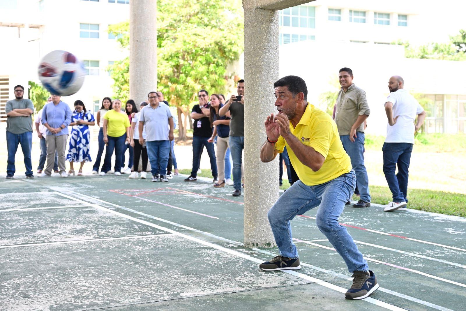 ab5346d6-0002-4e8d-b8f7-254ec356fbc5.jpg